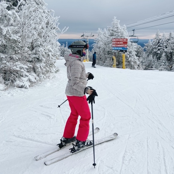 Snow Jacket - Picture 5 of 6